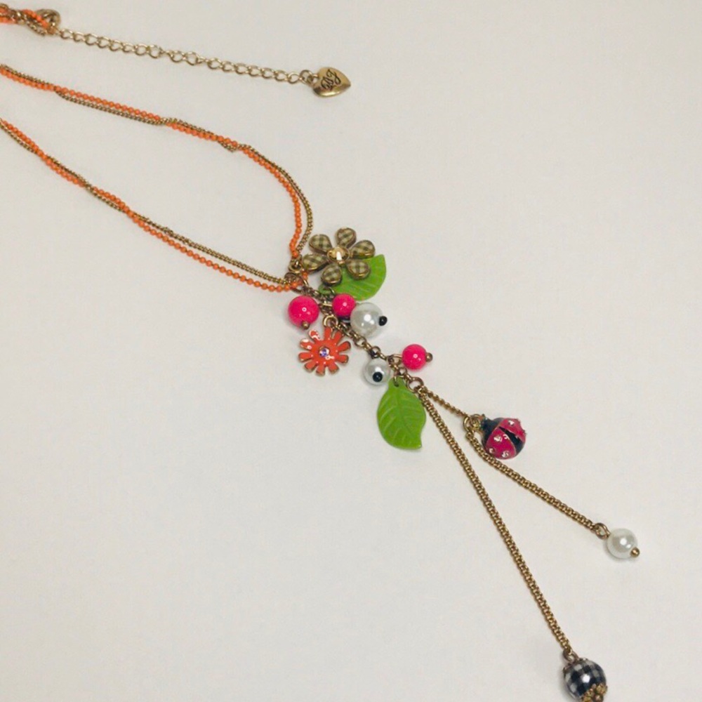 Betsey Johnson necklace